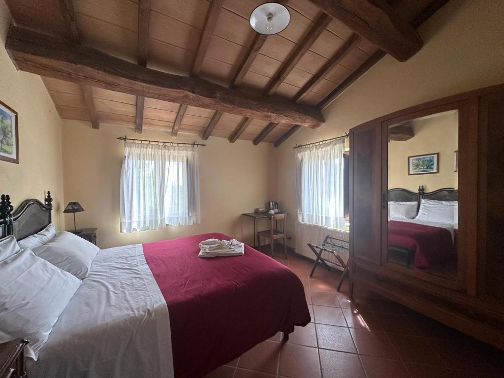 Agriturismo Le Case Assis Exterior foto