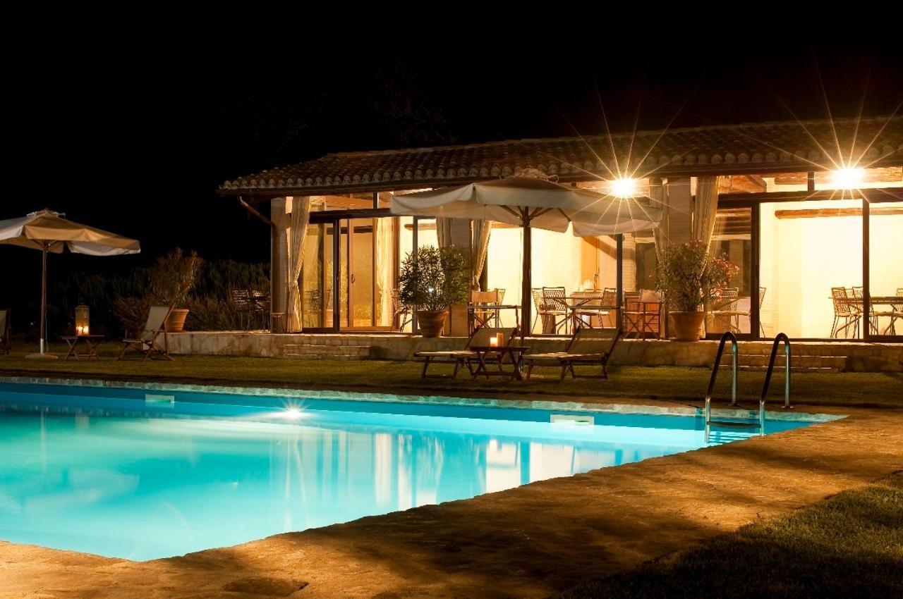 Agriturismo Le Case Assis Exterior foto